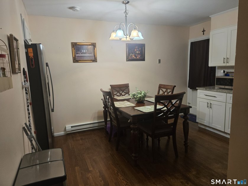 Wonderful opportunity to own in Springdale !!! This updated 2 - photo 4