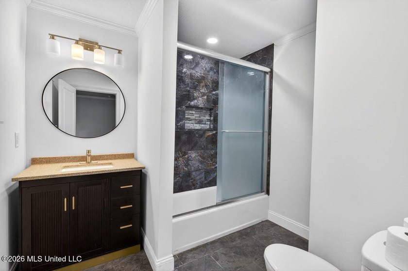 Completely remodeled and move-in ready! This home has been - photo 19