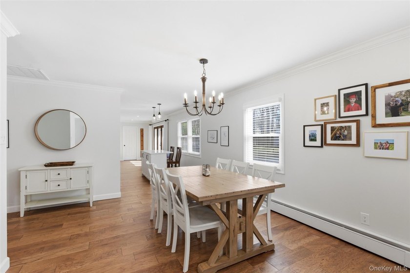 Welcome to this beautifully updated Devon Ranch in the *S - photo 6