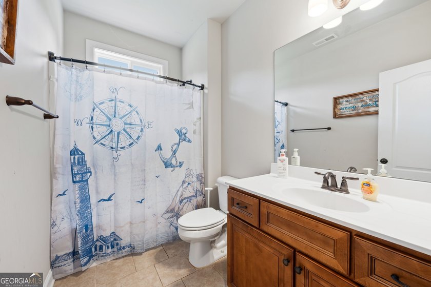 Welcome to 73 Palomino Drive, a spacious and versatile home - photo 26