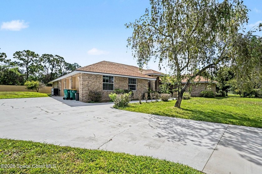 Custom One Owner Home with Endless Potential! Situated on a - photo 6