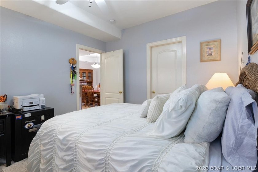 WHEEL CHAIR ACCESSIBLE/No Steps into home, Elevators to pool and - photo 12