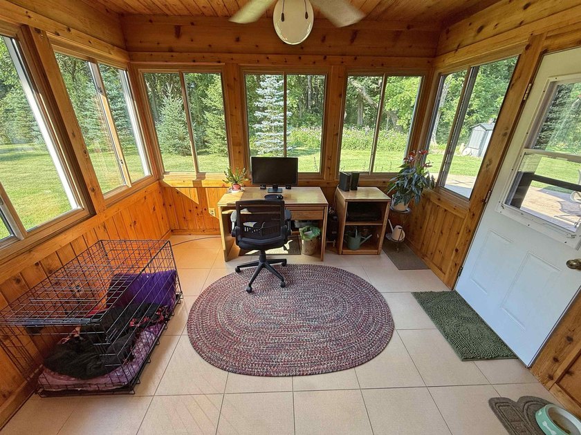 Beautiful rural 4 bedroom home! 2.38 wooded private acres not - photo 21