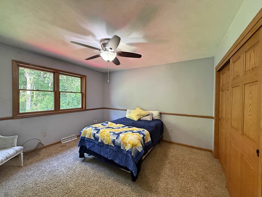 Beautiful rural 4 bedroom home! 2.38 wooded private acres not - photo 26