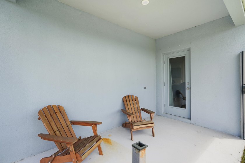 Welcome to your new home in the desirable Avalon Crossing - photo 34