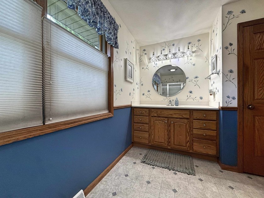 Beautiful rural 4 bedroom home! 2.38 wooded private acres not - photo 38