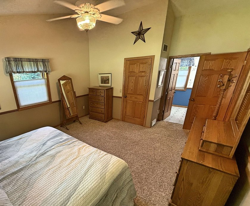Beautiful rural 4 bedroom home! 2.38 wooded private acres not - photo 39