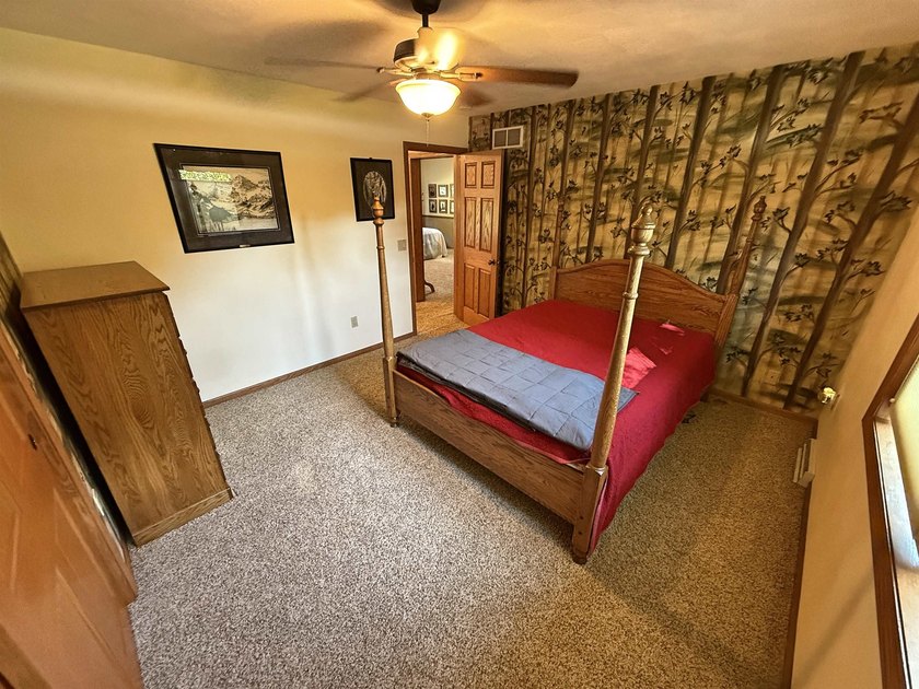 Beautiful rural 4 bedroom home! 2.38 wooded private acres not - photo 42