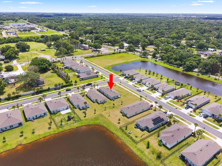 Welcome to your new home in the desirable Avalon Crossing - photo 46