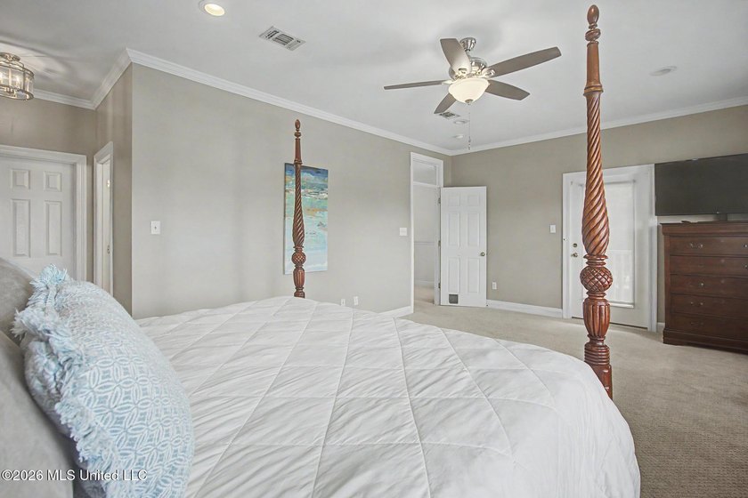 Rare find in the desirable Stanton Place, situated on a corner - photo 21