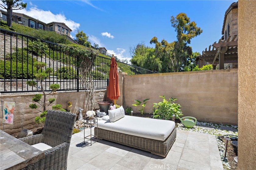 Perched on an elevated cul-de-sac in the guard-gated community - photo 36