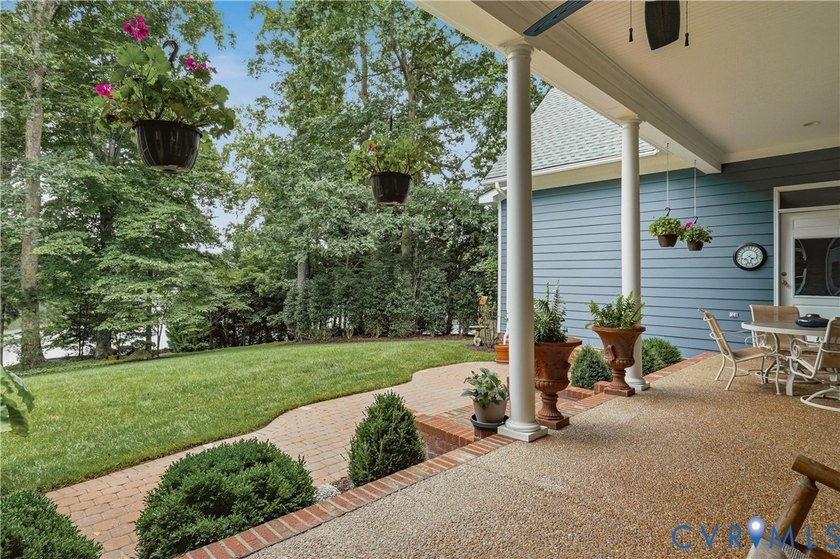Welcome to this breathtaking custom-built, one-owner waterfront - photo 49
