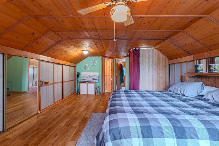 If you've been dreaming of life on the water, this Grandmother - photo 21