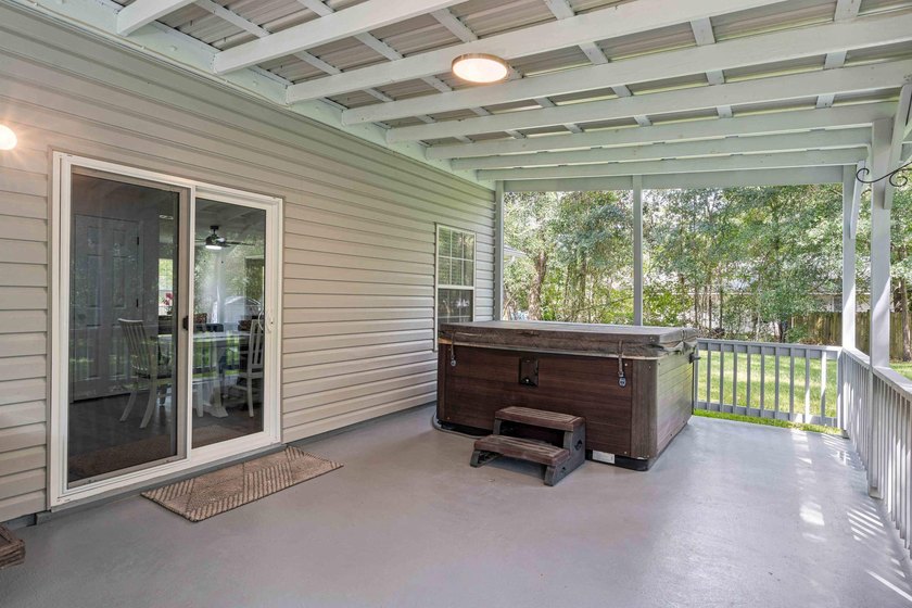 Private, well-kept 4BR/2.5BA home on a spacious lot in Magnolia - photo 38