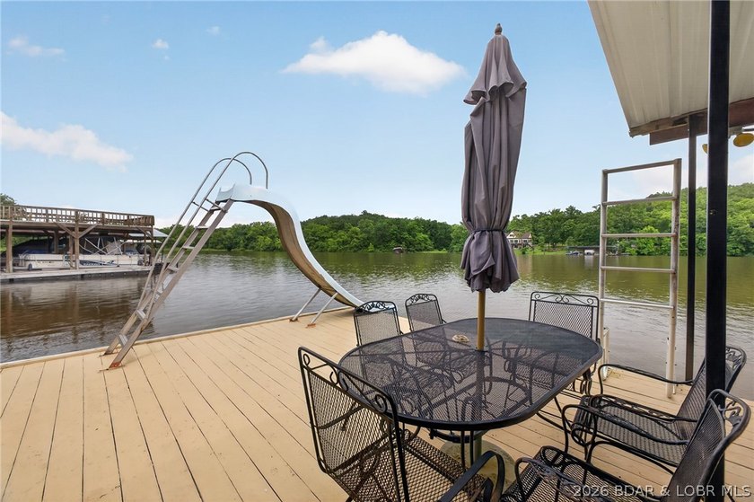 One-owner lakefront retreat offers the COMPLETE package-100 ft - photo 42