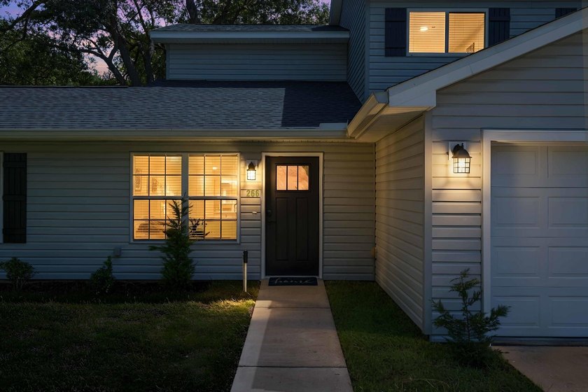 Private, well-kept 4BR/2.5BA home on a spacious lot in Magnolia - photo 47