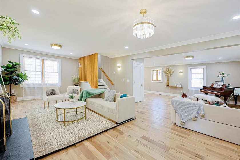 Stunning and completely renovated, this Colonial masterpiece is - photo 5