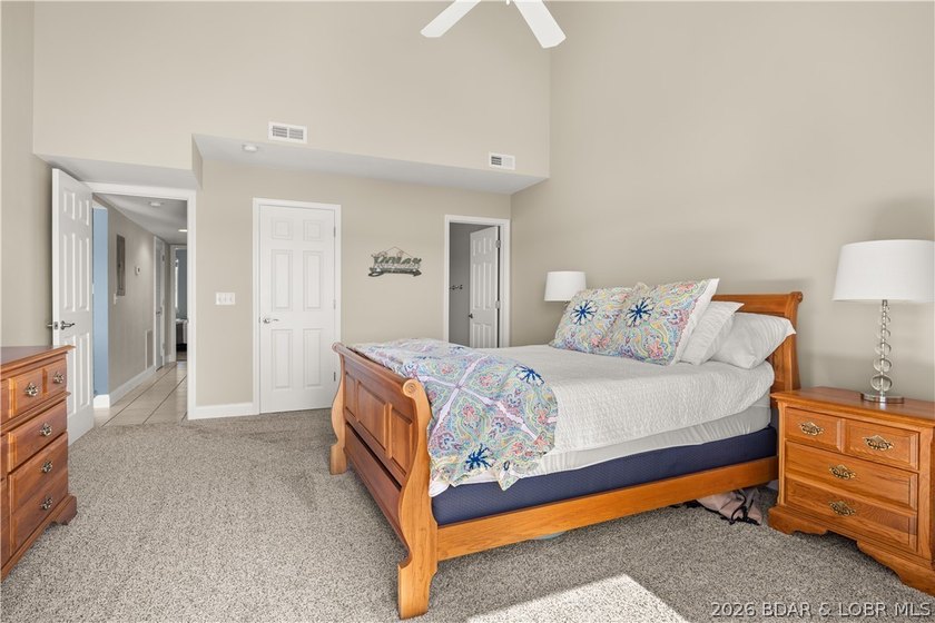 Welcome to Lake Living at Cedar Glen Condos, where adventure &amp; - photo 13