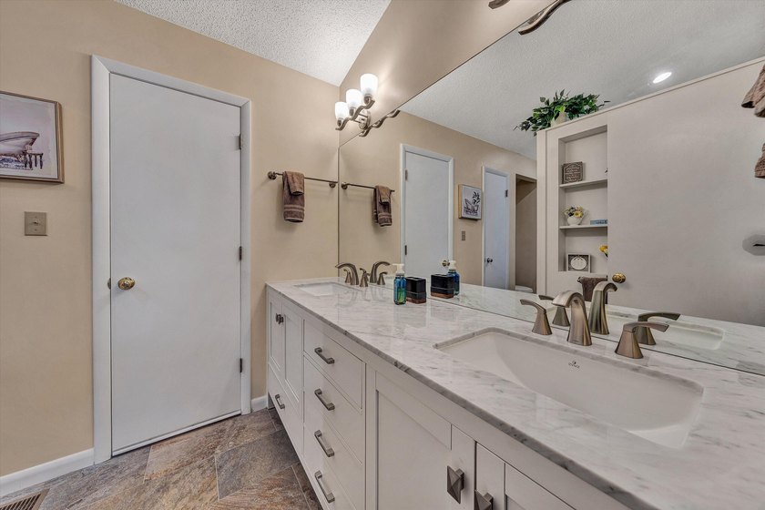 Experience carefree lake living in this beautifully maintained - photo 32