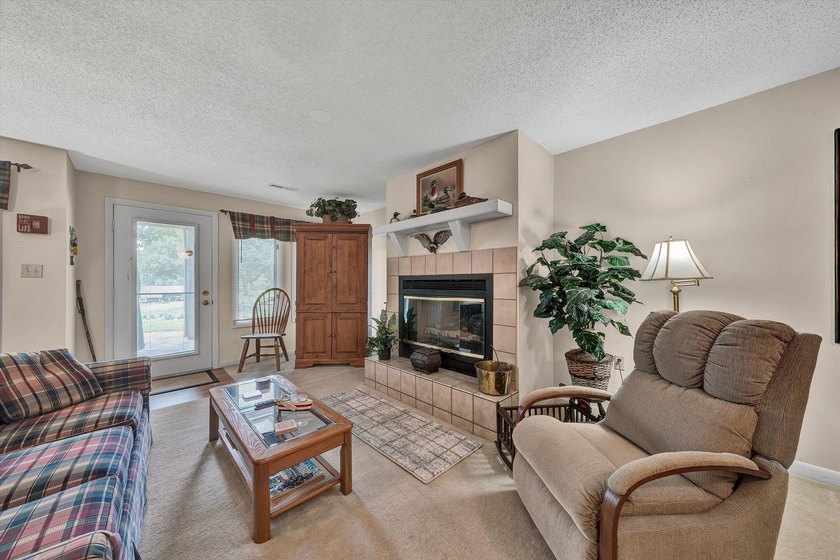 Experience carefree lake living in this beautifully maintained - photo 39