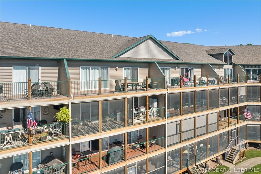 Welcome to Lake Living at Cedar Glen Condos, where adventure &amp; - photo 41