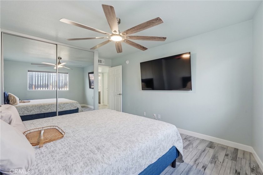 Completely remodeled from top to bottom, this stunning - photo 10