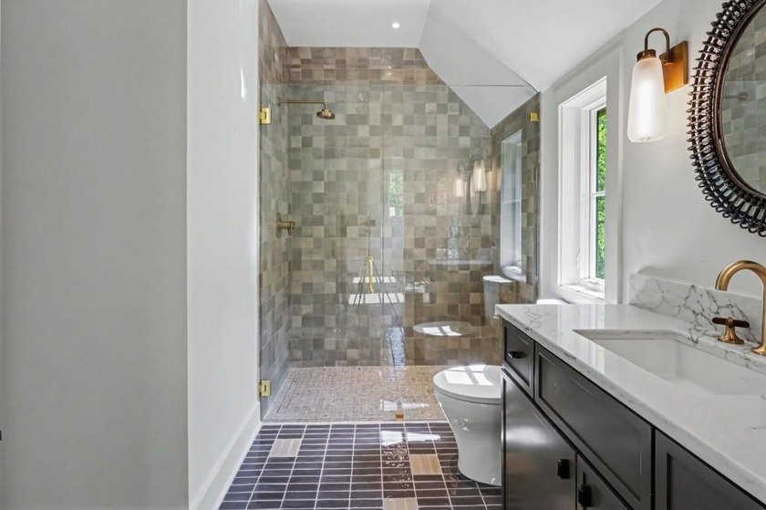 *$50,000 Builder Incentive for contracts binding by Labor Day - photo 42