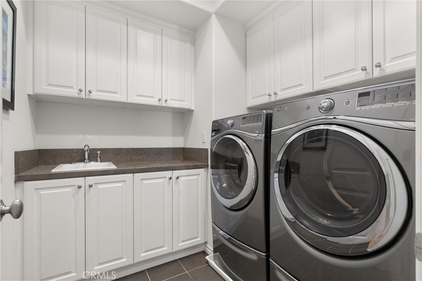 Welcome to 8239 Noelle Drive, a beautifully upgraded 3 bedroom - photo 29