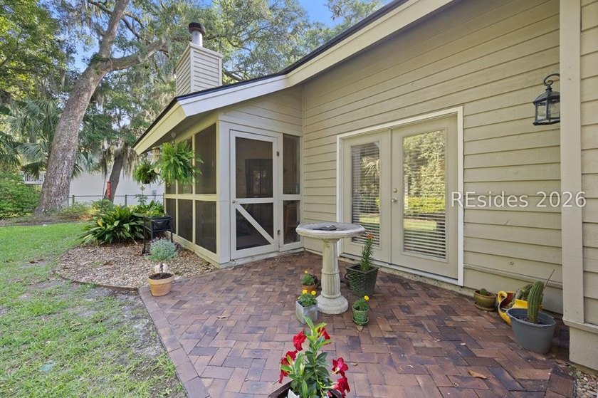 No HOA and MINUTES away from Historic Old Town Bluffton! The - photo 40