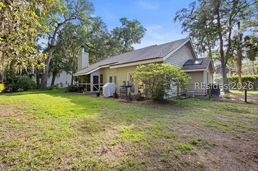 No HOA and MINUTES away from Historic Old Town Bluffton! The - photo 42