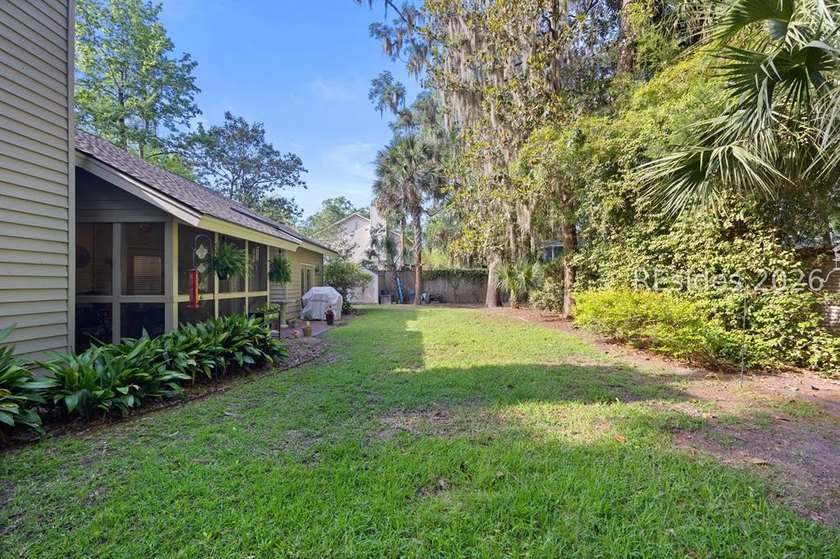 No HOA and MINUTES away from Historic Old Town Bluffton! The - photo 45