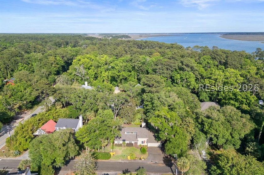 No HOA and MINUTES away from Historic Old Town Bluffton! The - photo 48