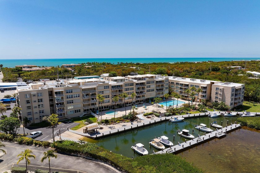 This is a modern, fully updated beautiful 2 bedroom, 1.5 bath - photo 49