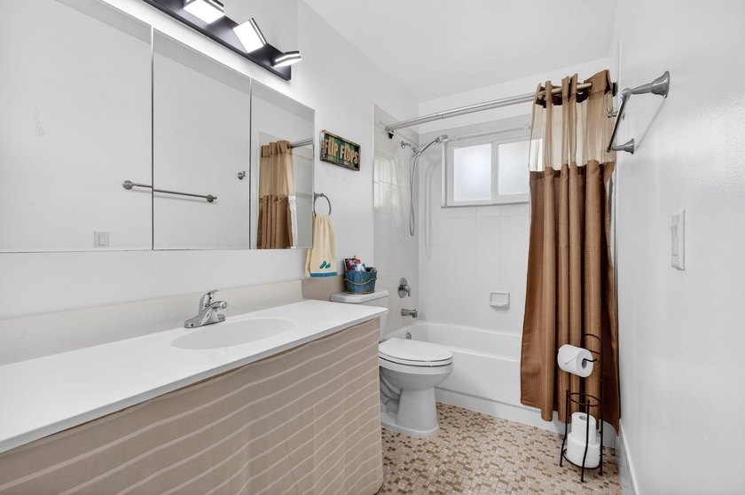 Welcome Home! Come see this beautiful 2 bedroom, 2 bath home - photo 46
