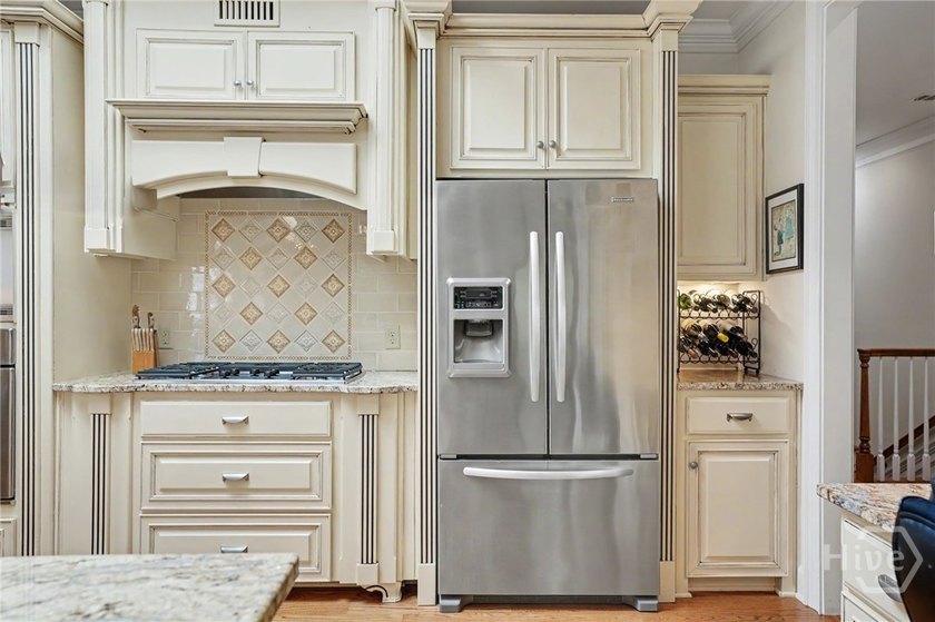 Welcome to 126 Saltwater Way, where low-maintenance living meets - photo 11