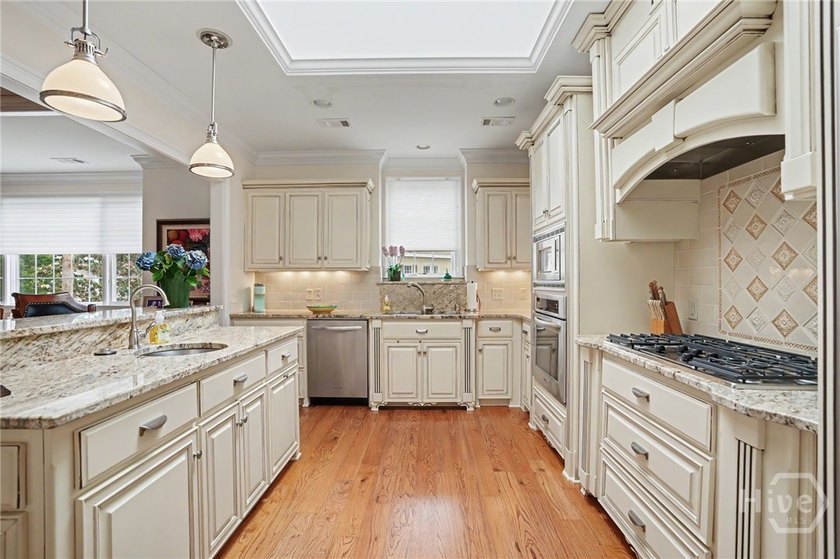 Welcome to 126 Saltwater Way, where low-maintenance living meets - photo 12