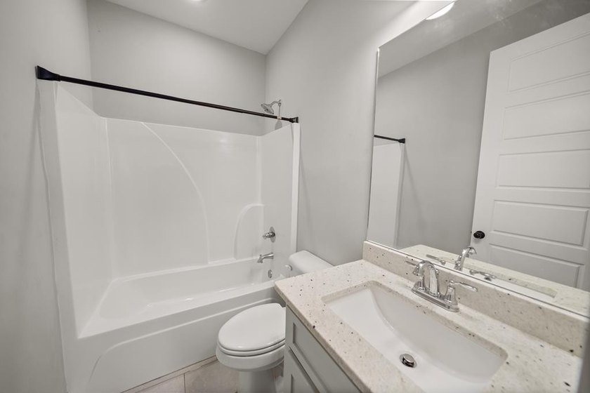 Welcome to 736 Turkey Oak Cove in the popular Old Oaks - photo 23