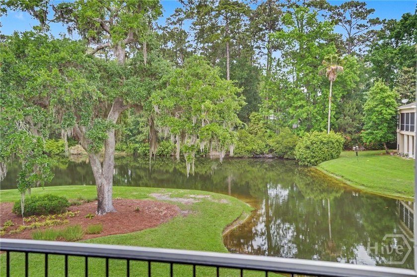 Welcome to 126 Saltwater Way, where low-maintenance living meets - photo 31