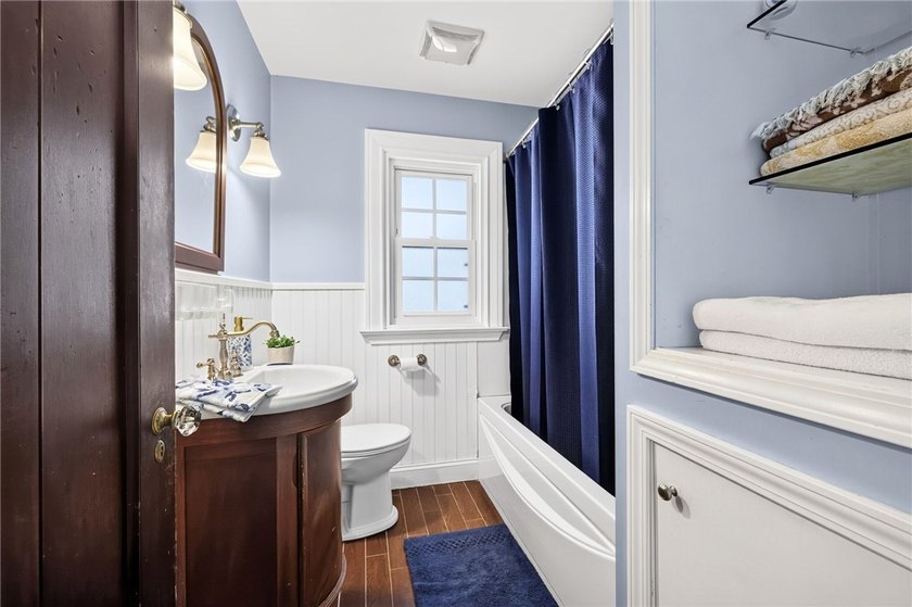 Welcome to 138 Dorchester in the prestigious BROWNCROFT - photo 33