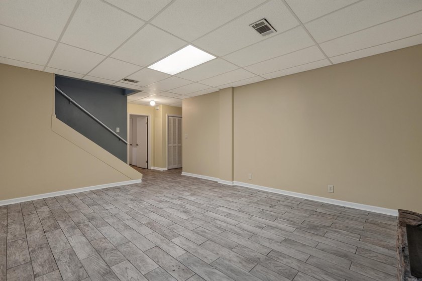 Experience affordable living in the nation's largest gated - photo 24