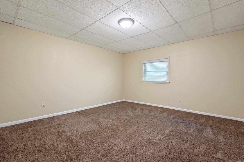 Experience affordable living in the nation's largest gated - photo 30