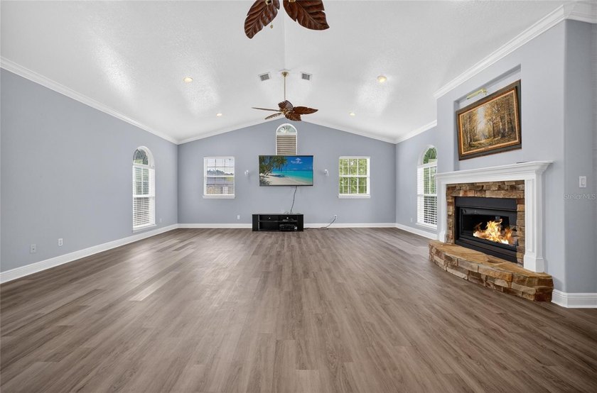 An unparalleled lakefront opportunity in Downtown Winter Garden - photo 30