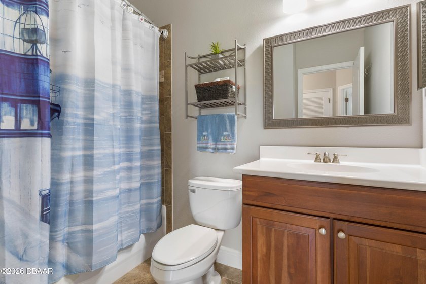 Perched on the top floor for ultimate privacy, this beautifully - photo 33