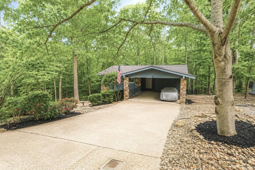 Experience affordable living in the nation's largest gated - photo 38