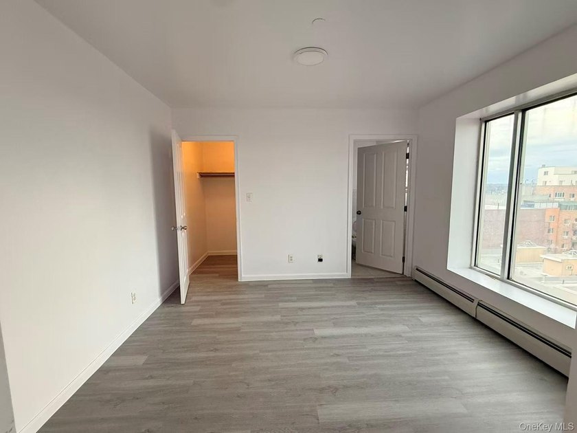 Parking space available and sell separately. Bright 2 bedrooms - photo 10