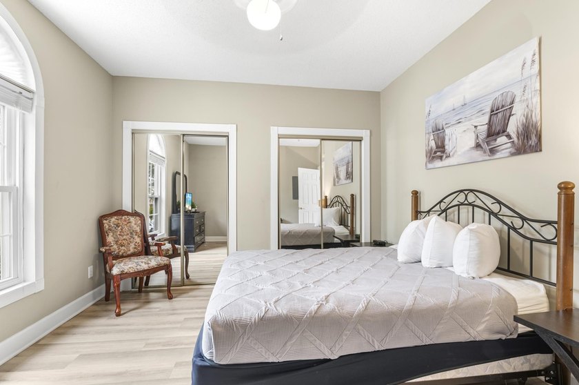 Motivated Seller! Welcome to this beautifully maintained - photo 15