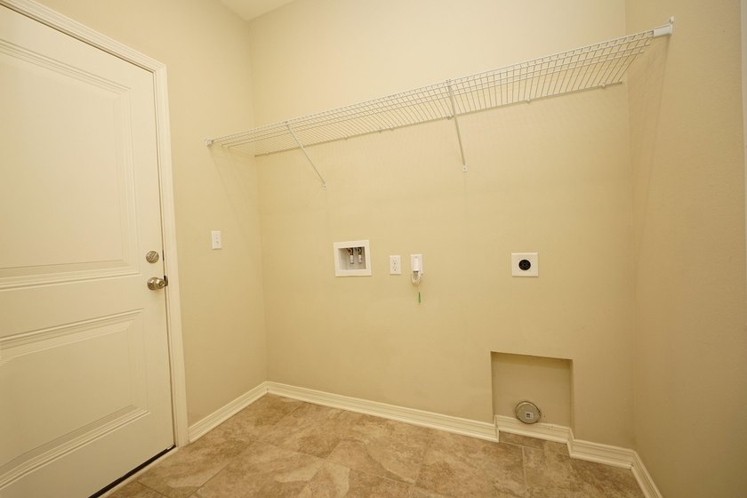 Central Niceville Location - Conveniently located near schools - photo 24