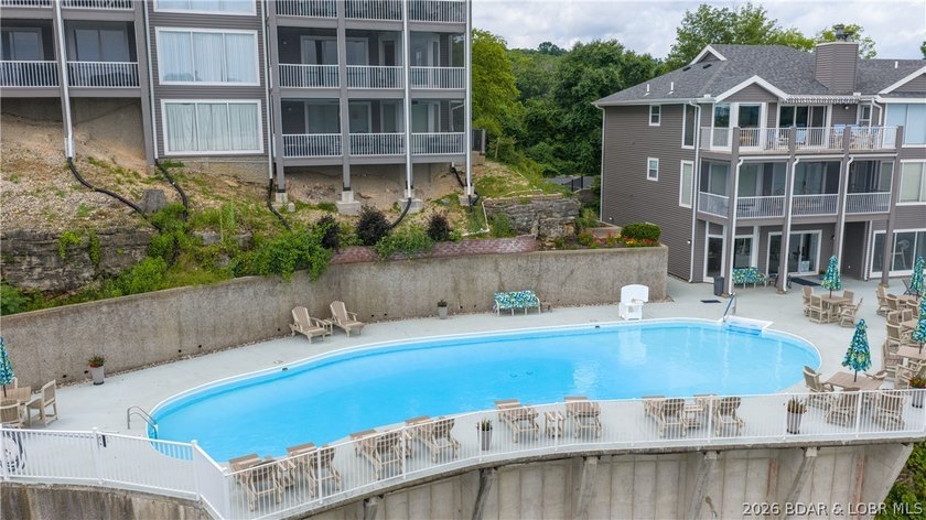 NOW OFFERING ALL HOA assessments for 2026 paid by seller upon - photo 27