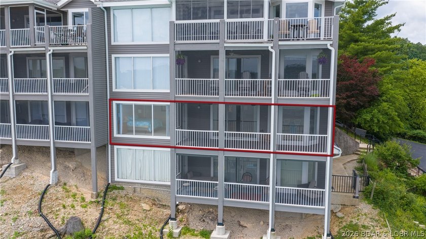 NOW OFFERING ALL HOA assessments for 2026 paid by seller upon - photo 29