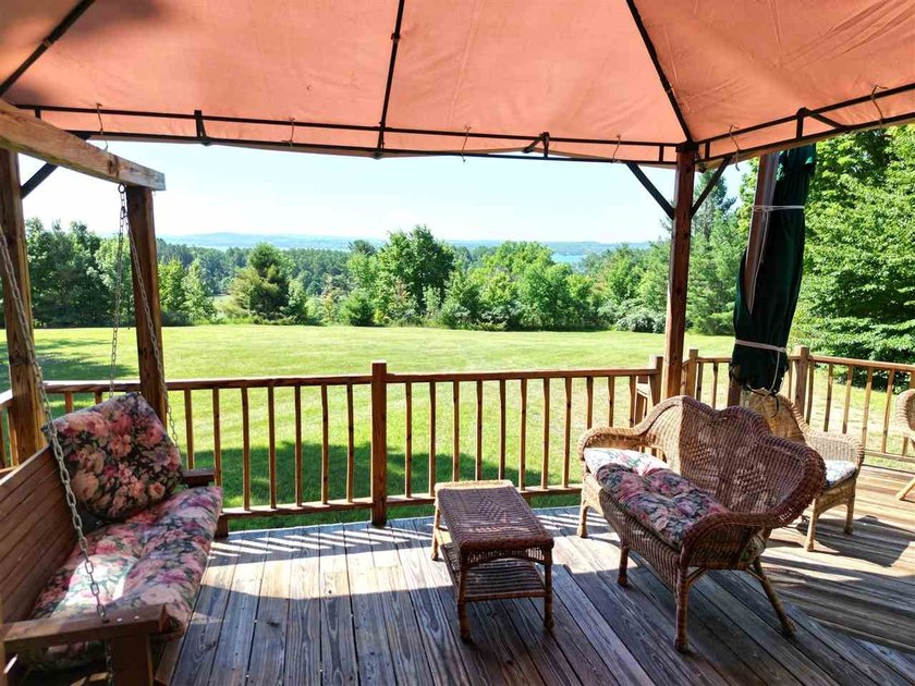 Ideally situated between Boyne City and Charlevoix, this - photo 5
